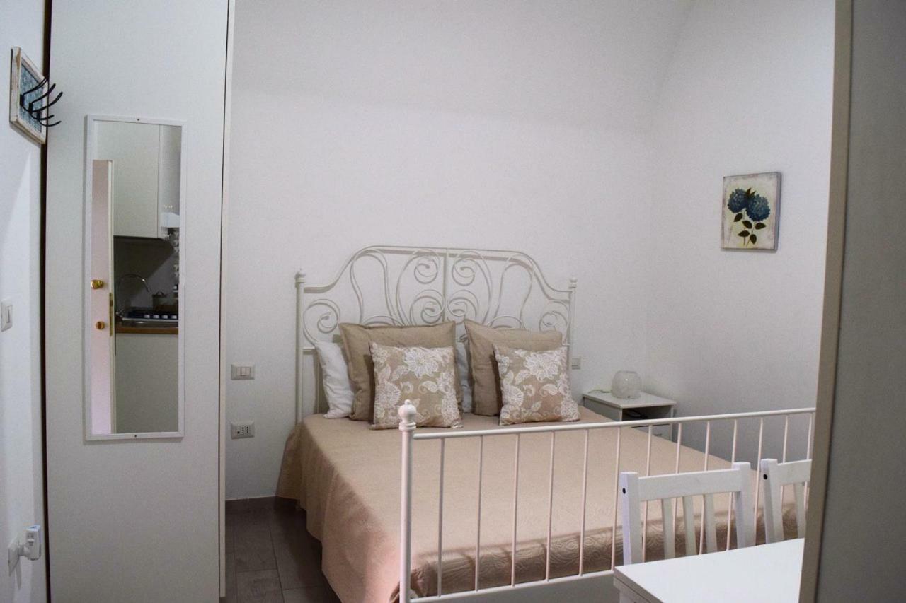La Rumba Naples Luaran gambar